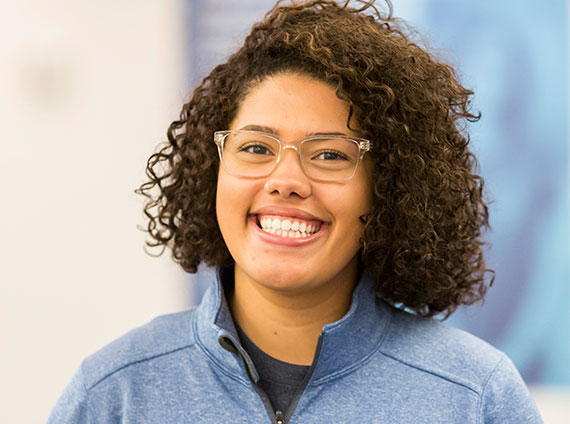 Jessica Dealmeida tile-image